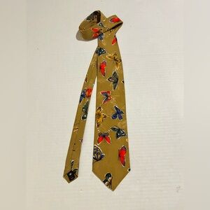 Vintage D. Fine Men's Necktie Tie Butterflies Goldish Tan Italian Silk Mirage LV